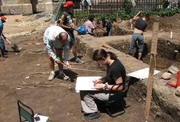 Missions de volontariat et stages en Roumanie : Archéologie Missions de volontariat et stages en Roumanie : Archéologie
