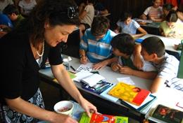 Missions de volontariat et stages en Roumanie : Enseignement Missions de volontariat et stages en Roumanie : Enseignement